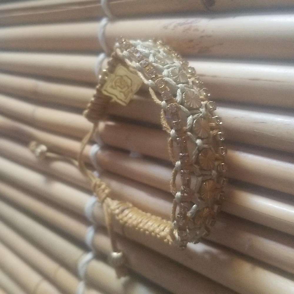 Adjustable Bracelet Gold Tones